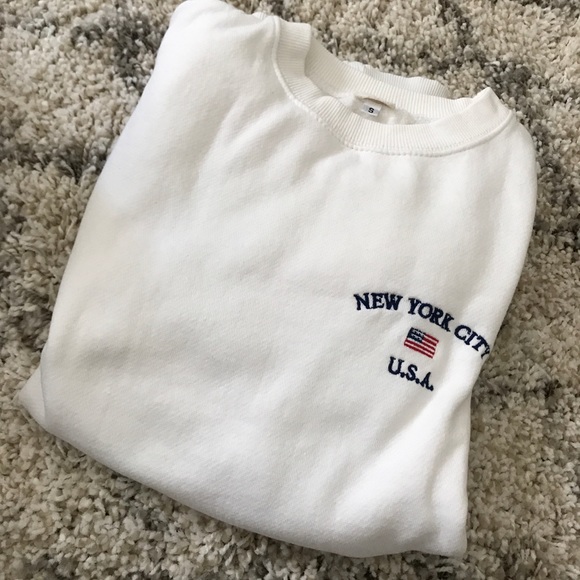 Brandy Melville Tops - Brandy Melville White NYC crewneck sweatshirt